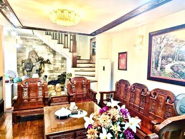 BÁU VẬT NỘI ĐÔ - BIỆT THỰ TỪ LIÊM 135M-5 TẦNG VỀ Ở LUÔN  FULL NỘI THẤT 40 tỷ