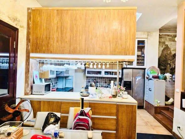 BÁU VẬT NỘI ĐÔ - BIỆT THỰ TỪ LIÊM 135M-5 TẦNG VỀ Ở LUÔN  FULL NỘI THẤT 40 tỷ