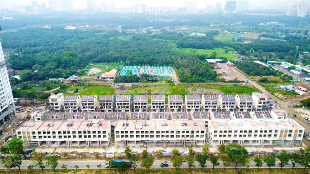 Bán căn hộ 3pn 120m2 chính chủ tại essensia sky nguyễn hữu thọ quận 7