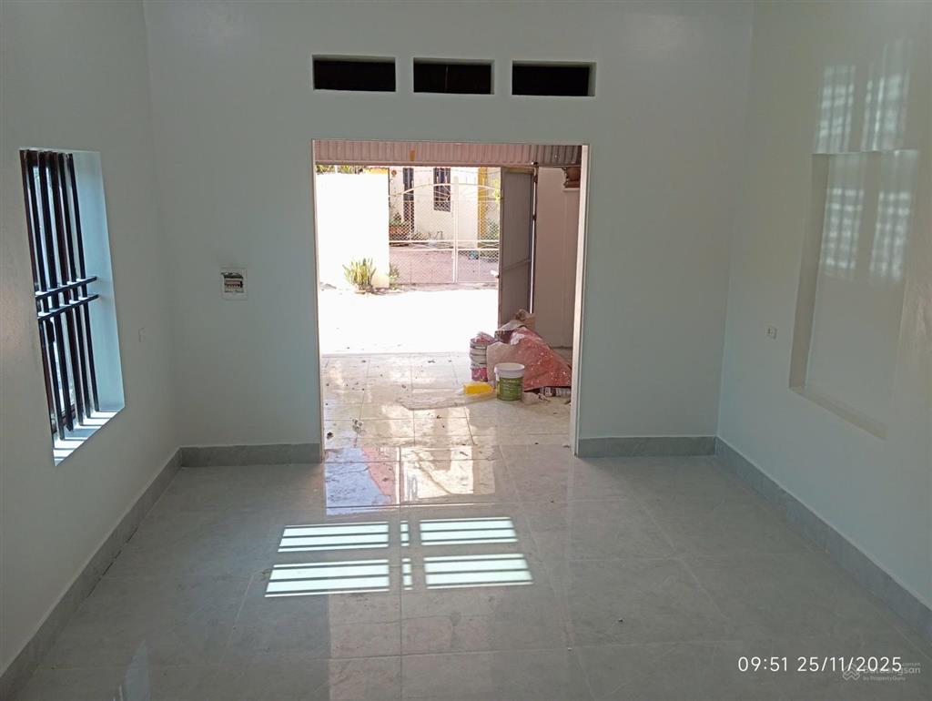 Bán nhà thôn đông nứa, hiệp hòa, bắc ninh dt 100m2 x 2 tầng, ô tô tránh, kinh doanh giá 1.85 tỷ