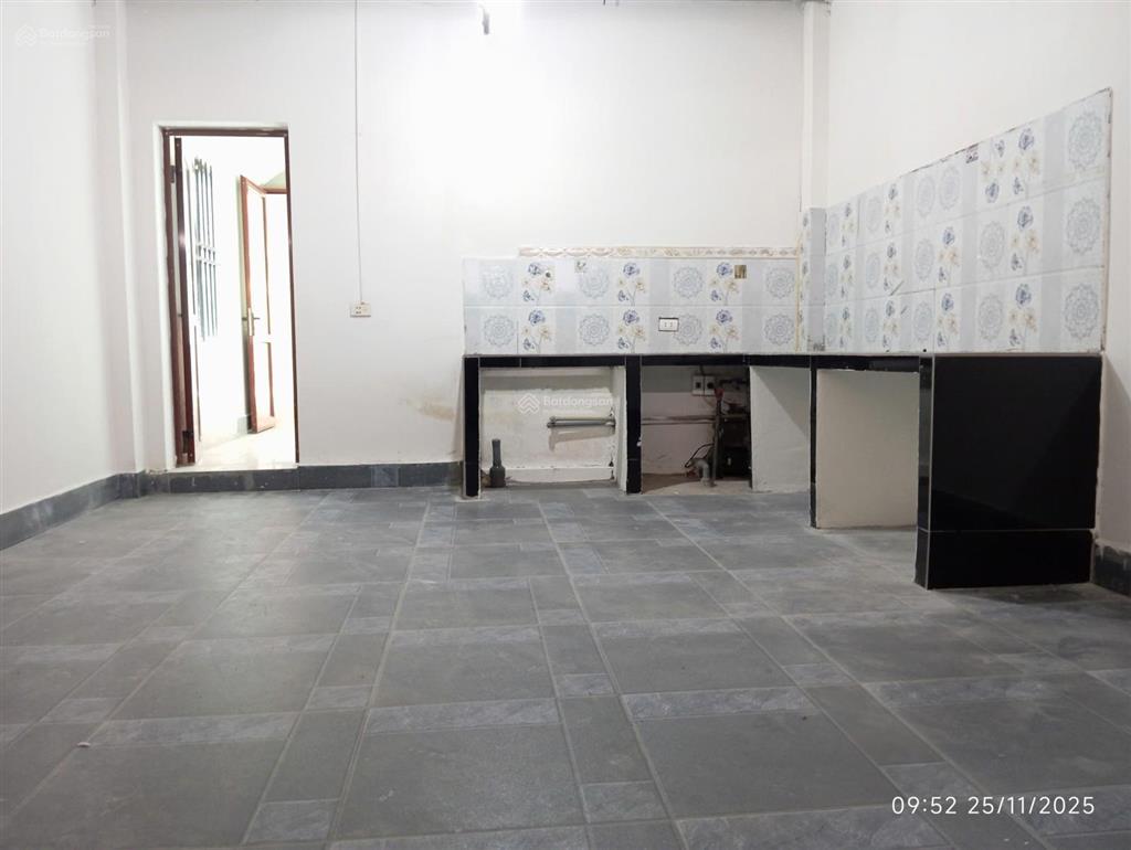 Bán nhà thôn đông nứa, hiệp hòa, bắc ninh dt 100m2 x 2 tầng, ô tô tránh, kinh doanh giá 1.85 tỷ
