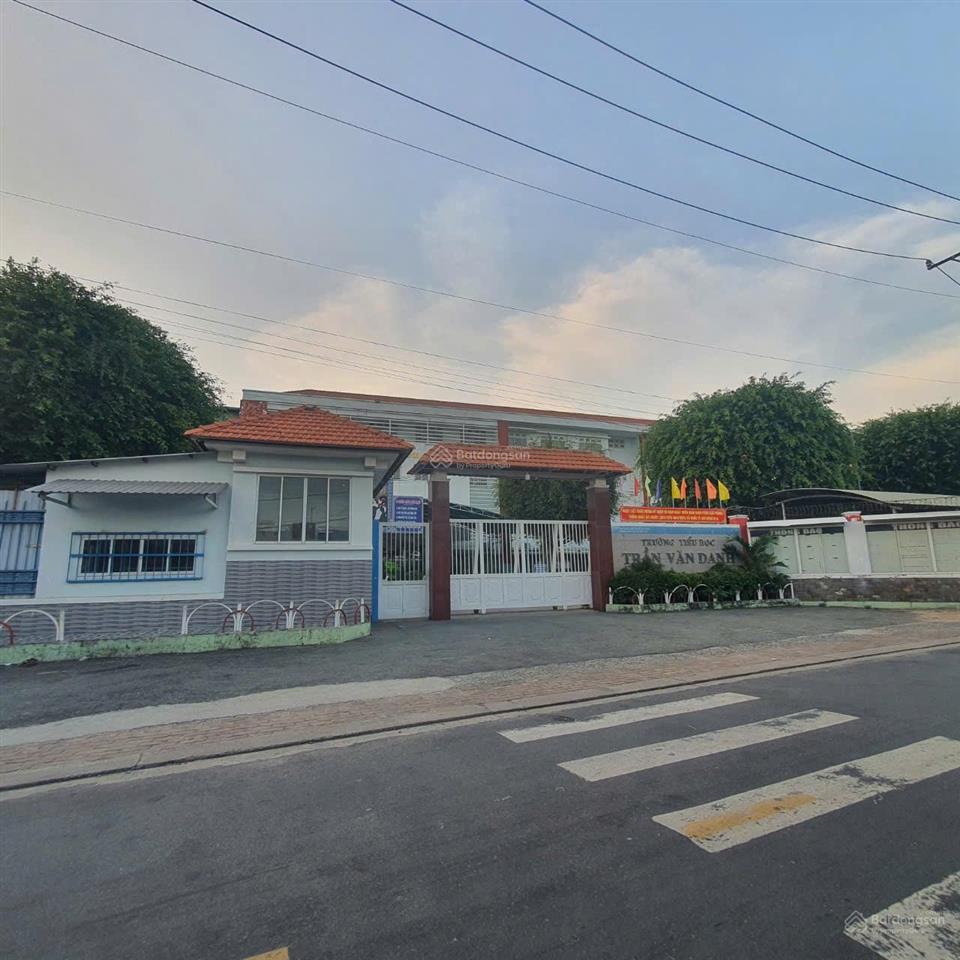 Giảm mạnh còn 5 tỷ, nhà c4 mặt tiền huỳnh thị na, dt 161m2, sổ hông riêng, đường nhựa 12m