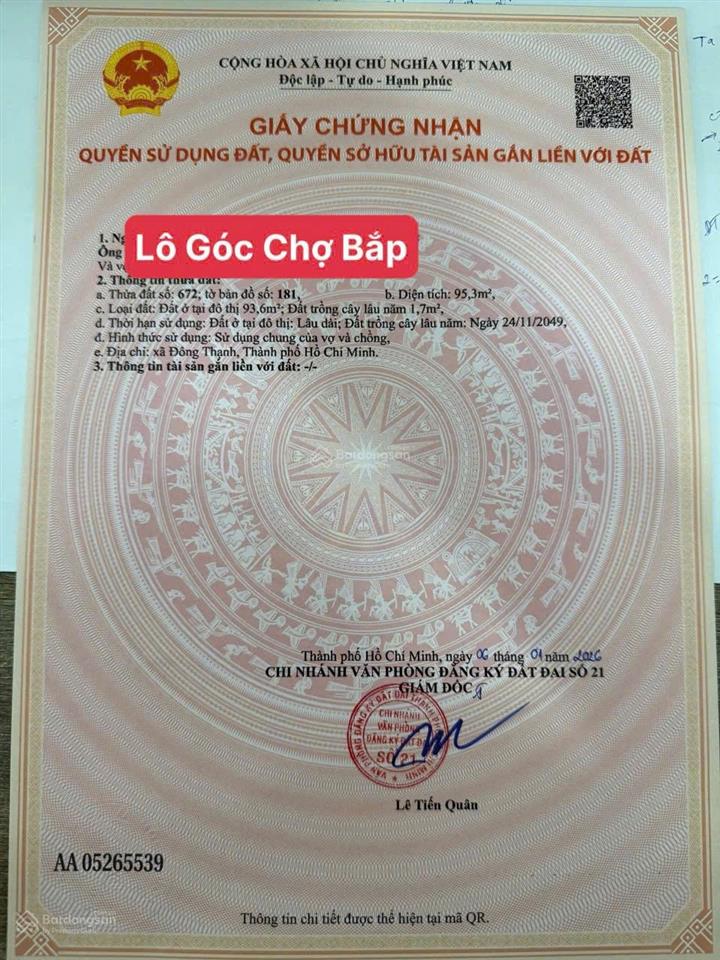Đất góc 2 mặt tiền 2 sẹc ngắn tô ký, dt95m2, sổ hồng riêng, gần chợ bắp