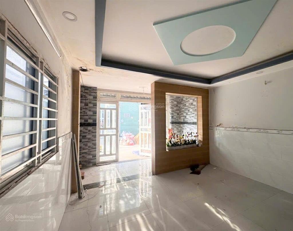 Hàng hiếm nhà 2 tầng hẻm ô tô đường quang trung, gò vấp, 4,25 tỷ, 40m2