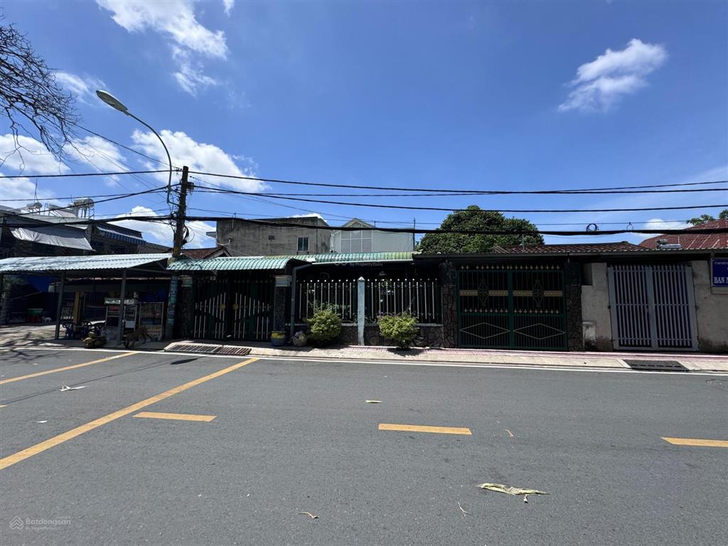 Nhà mặt tiền 7.8m, diện tích 257.4m2, ấp mới, tô ký, hóc môn, giá 10 tỷ