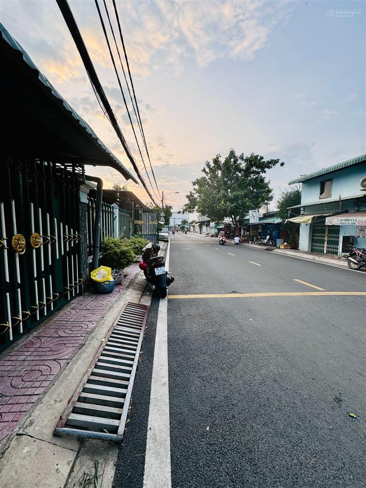 Nhà mặt tiền 7.8m, diện tích 257.4m2, ấp mới, tô ký, hóc môn, giá 10 tỷ