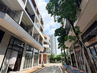 Nhà phố the sholi ở cạnh khu kinh tế aeon bình tân. 9,7tỷ, xây dựng 6 tầng có thang máy. đã có sổ