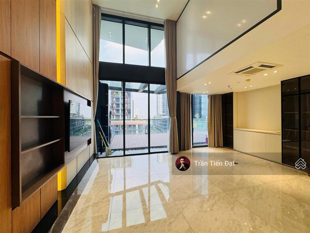 Siêu hiếm  opera duplex 3pn & sân vườn  full nội thất  chỉ 115tr  cho thuê ngay