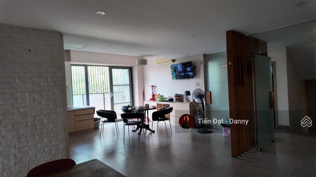 Cho thuê mặt bằng kinh doanh + nhà phố nguyễn quý cảnh  góc  2 mặt tiền  khu dân cư cao cấp