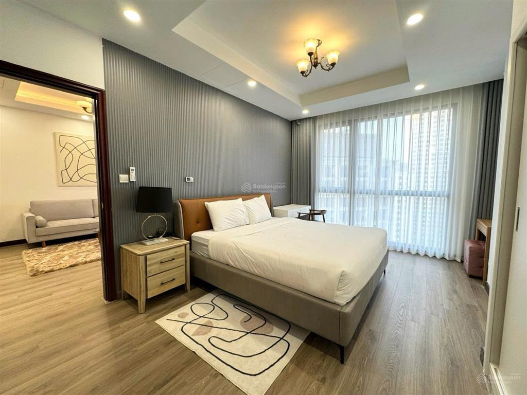 Quỹ căn royal city cho thuê 1 pn, 2  3  4 pn, đập thông, sân vườn, duplex