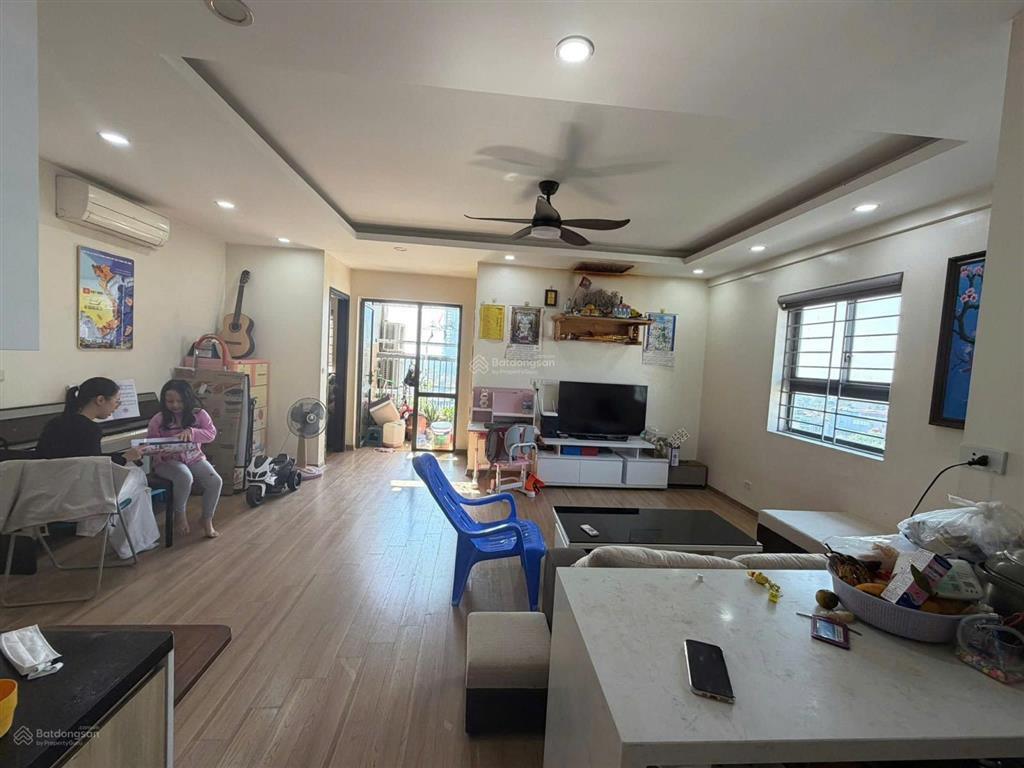 Căn 67m2 cc rice city linh đàm  hoàng liệt  hoàng mai, sẵn sổ đỏ, đủ nội thất, nhận nhà ở ngay