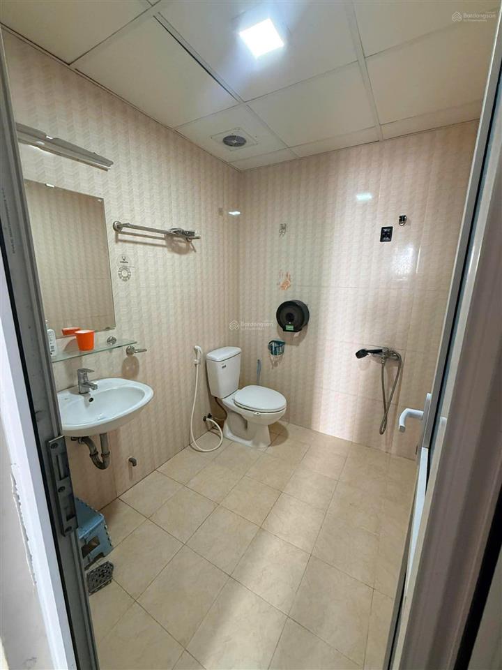 Chung cư hồng hà tower hoàng mai, hà nội 4,3 tỷ căn 2pn2vs sổ đỏ, đầy đủ nội thất, nhận nhà ở ngay