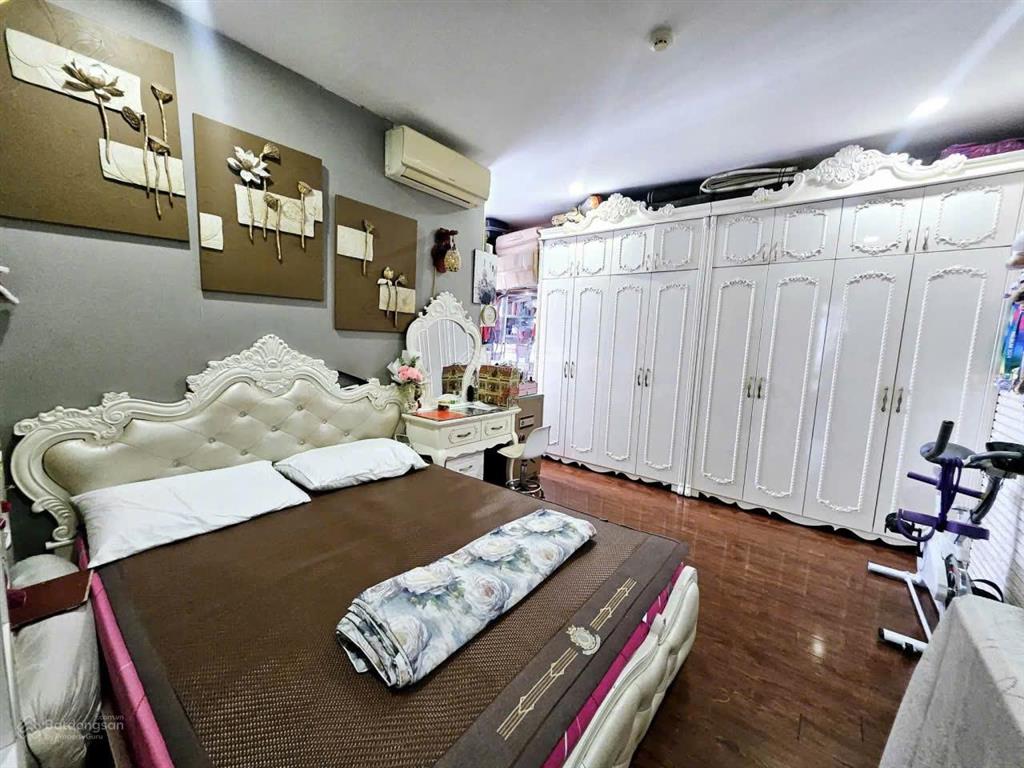 Chung cư licogi 12 đại từ, định công, hà nội 7,15 tỷ căn 102,2m sổ đỏ, nội thất cao cấp vào ở luôn