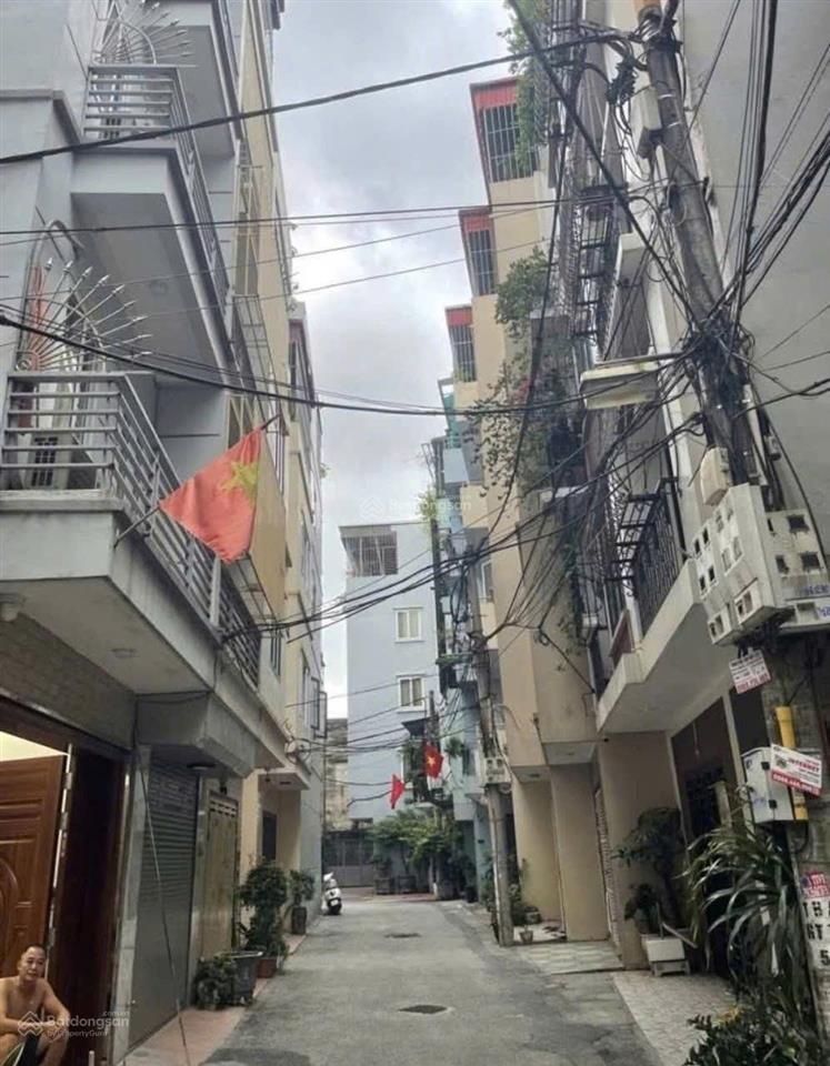 Cho thuê nhà 5 tầng (5 ngủ) đường kim giang, hà nội 14tr/tháng, đầy đủ nội thất, nhận nhà ở luôn