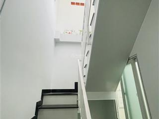 Nhà hxh giáp quận 10 cách mạng tháng 8 vip tân bình  59m2  3tầng  giá 8,6tỷ   094935181 toản