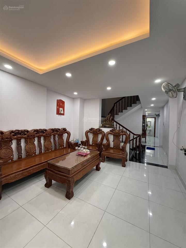 Nhà đẹp  ở ngay  đặng lộ  giáp quận 10  81m2  5tầng  6pn  giá 14,5tỷ  0949 351 *** mr toản