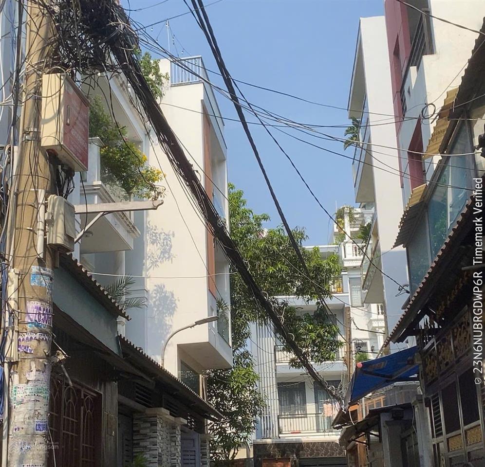 Nhà hxh  gần sân bay metro  giáp cộng hoà  cấp4  4pn  68m2  giá 6,5tỷ 0949 351 *** mr toản