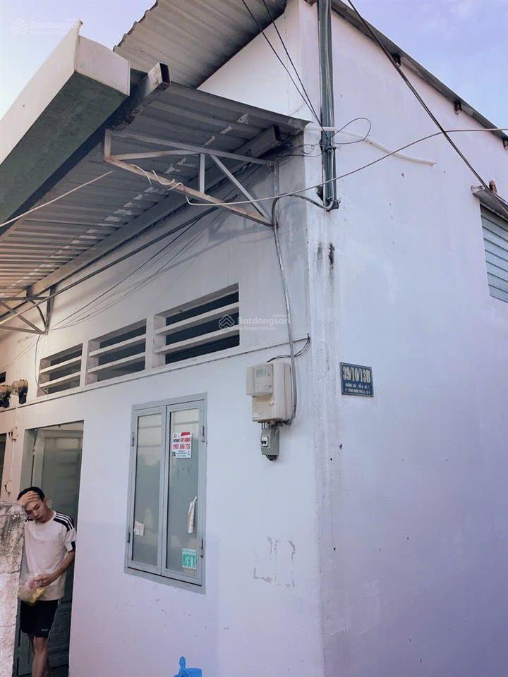 Phòng trọ giá rẻ 16m2 có gác ngay trung tâm q9 tuyệt đối an ninh, gần chợ trường học bệnh viện
