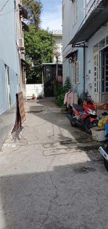 Phòng trọ giá rẻ 16m2 có gác ngay trung tâm q9 tuyệt đối an ninh, gần chợ trường học bệnh viện
