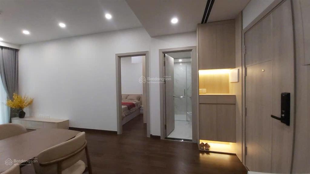 Bán gấp  cc cao cấp  smart city  masteri tòa a  2 ngủ 2 wc  60m2 chỉ 6,x tỷ  thương lượng