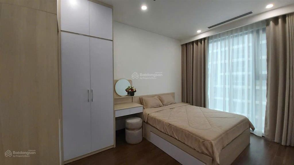 Bán gấp  cc cao cấp  smart city  masteri tòa a  2 ngủ 2 wc  60m2 chỉ 6,x tỷ  thương lượng