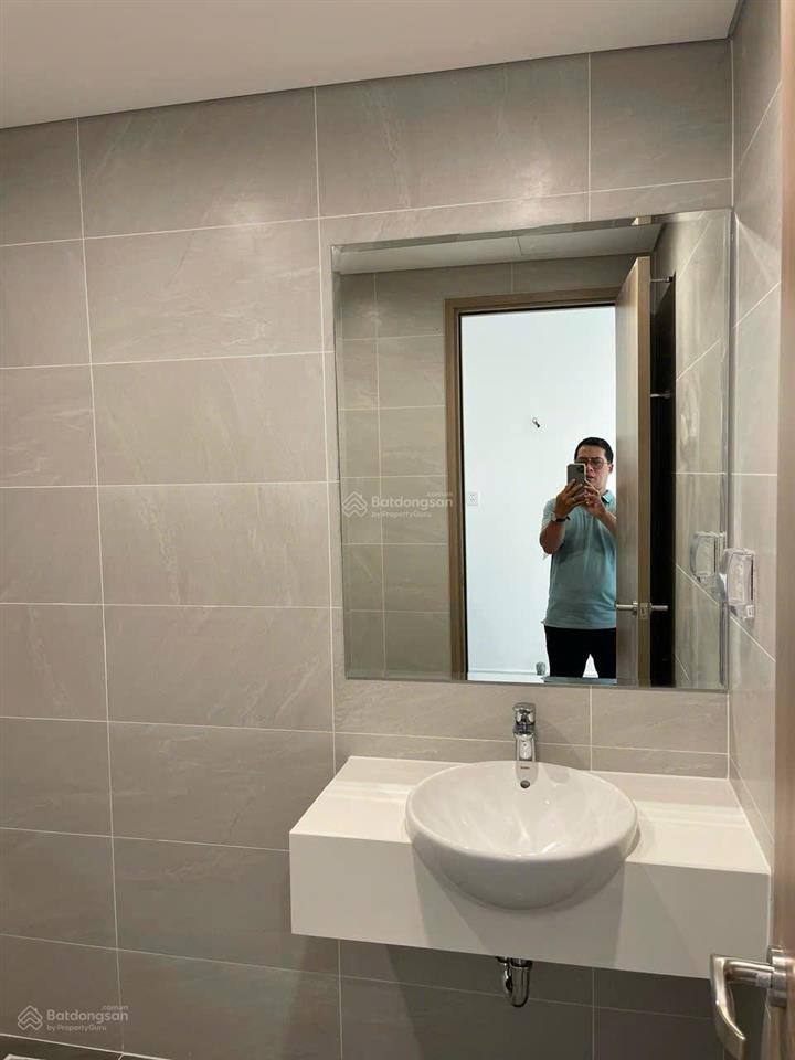 Bán nhanh căn hộ studio 30m2 sẵn sổ  view hồ bơi  beverly solari