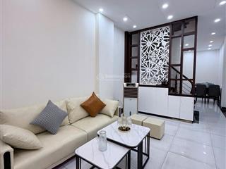 Nhà đẹp trong đê ngọc thụy  ô tô đỗ cổng nhà  37m2 x 4 tầng  sdcc  6.8 tỷ có bớt