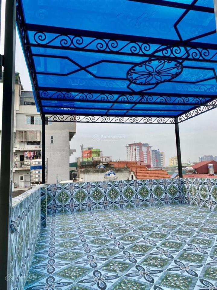 Nhà đẹp 6 tầng, lô góc, ô tô vào nhà, trung tâm bồ đề, tương lai mặt phố lớn