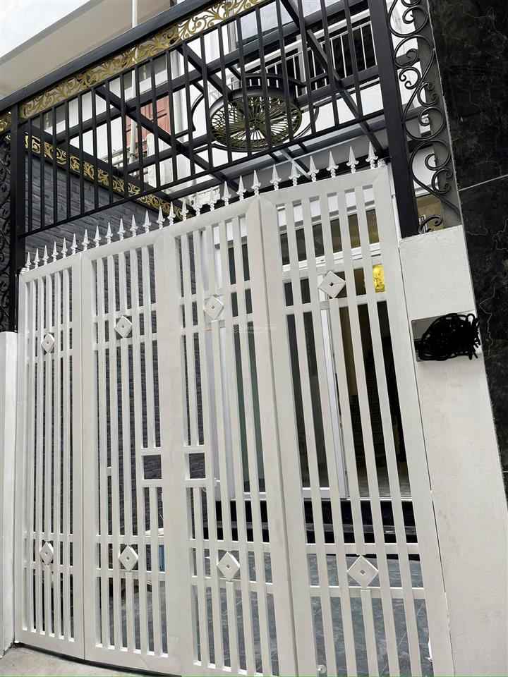 Nhà đẹp phố thạch bàn ngộp bank xả sâu  44m x 4 tầng  gần phố lớn  8,95 tỷ bớt mạnh