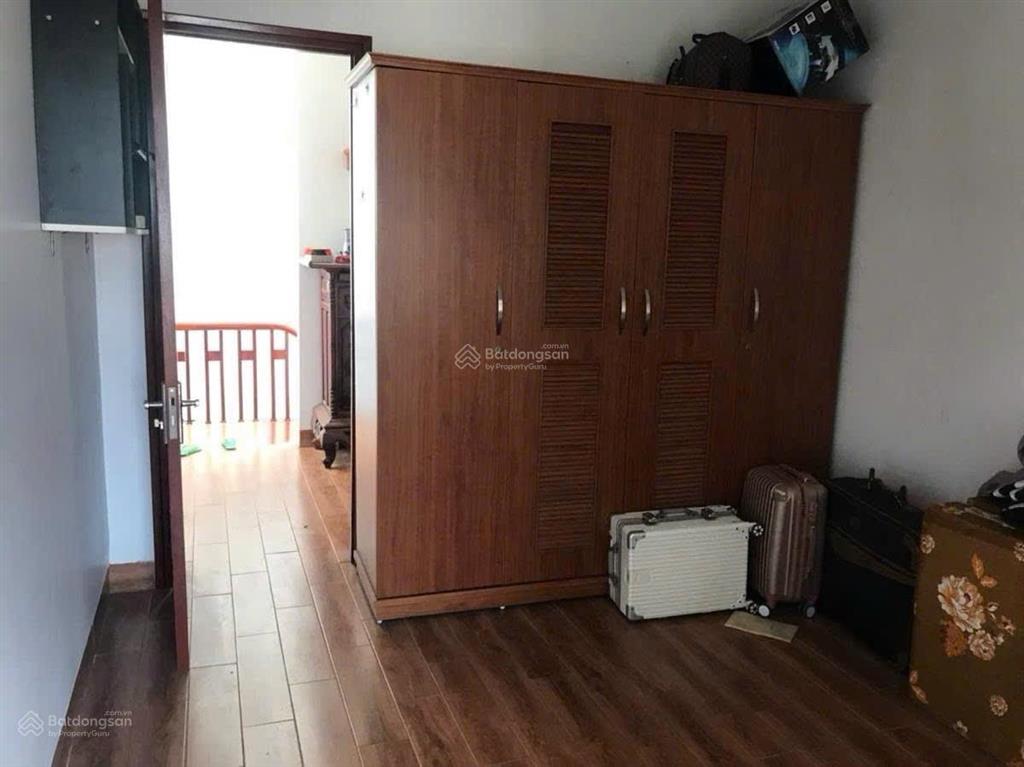 Nhà rộng đẹp phố thanh am  44m x 4 tầng  sdcc  6 tỷ có bớt nữa
