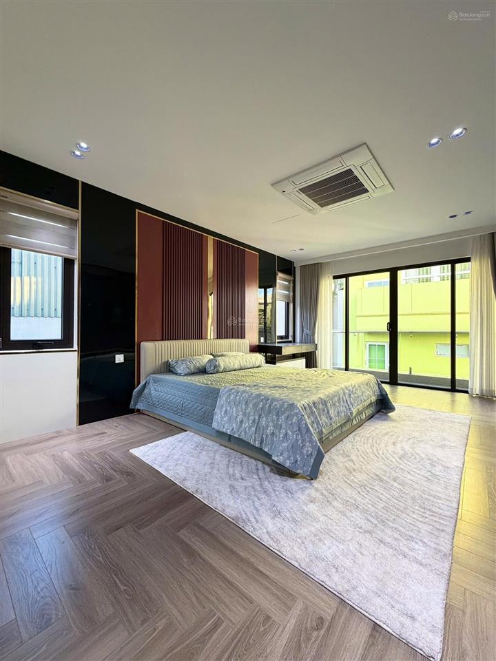 Nhà đẹp 48m x 7 tầng phố nguyễn văn cừ  gia thụy  18,9 tỷ có bớt