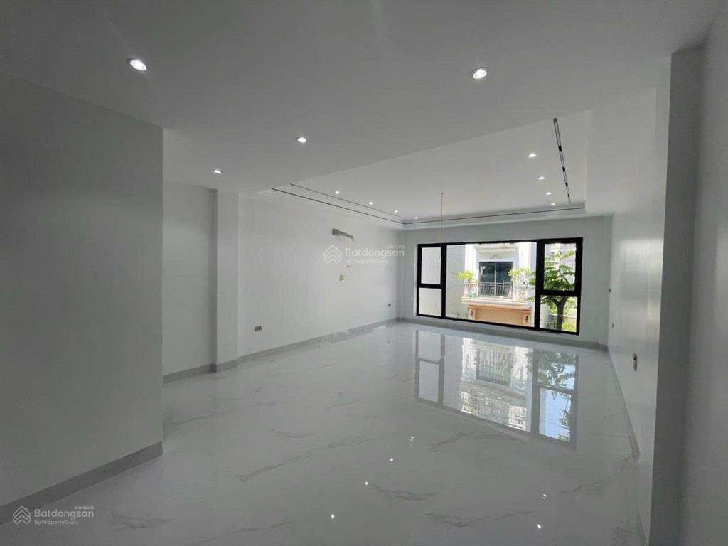 Nhà vip khu vip phố ngọc thụy  22.5 tỷ
