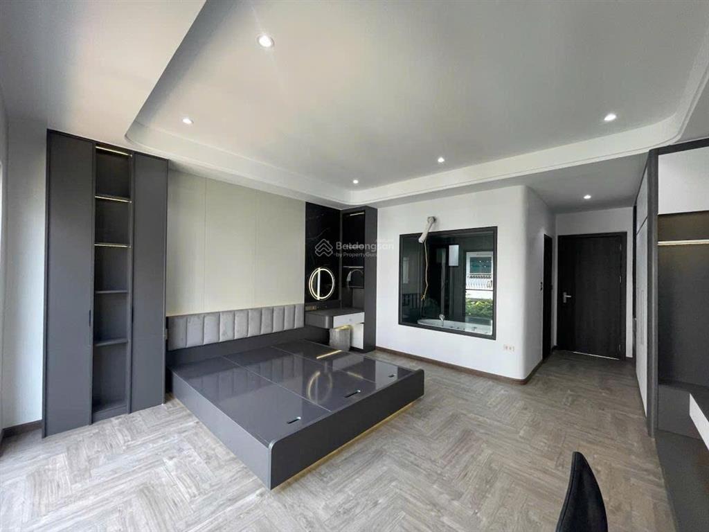 Nhà vip khu vip phố ngọc thụy  22.5 tỷ