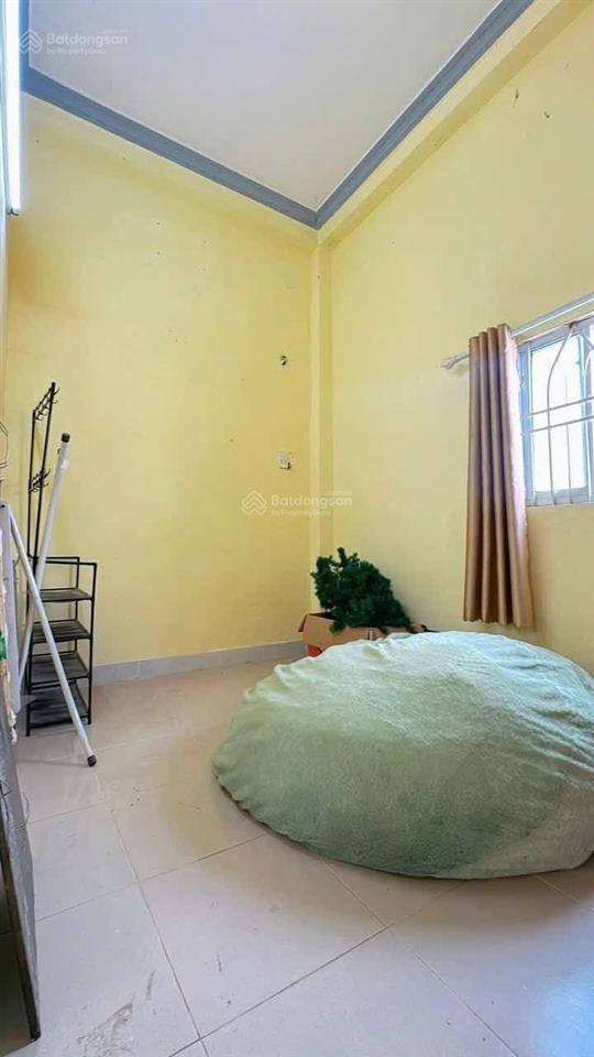 Bán gấp nhà 2 lầu khu vực tp. hồ chí minh full thổ 80m², 2 tỷ 390 triệu