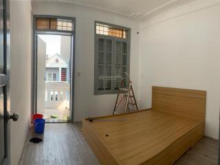 Cho thuê căn hộ tầng 3 tại nhà 47 phố mạc thị bưởi ph. vĩnh tuy  hn. gồm 2 ngủ, 1 bếp+ khách, 1vs