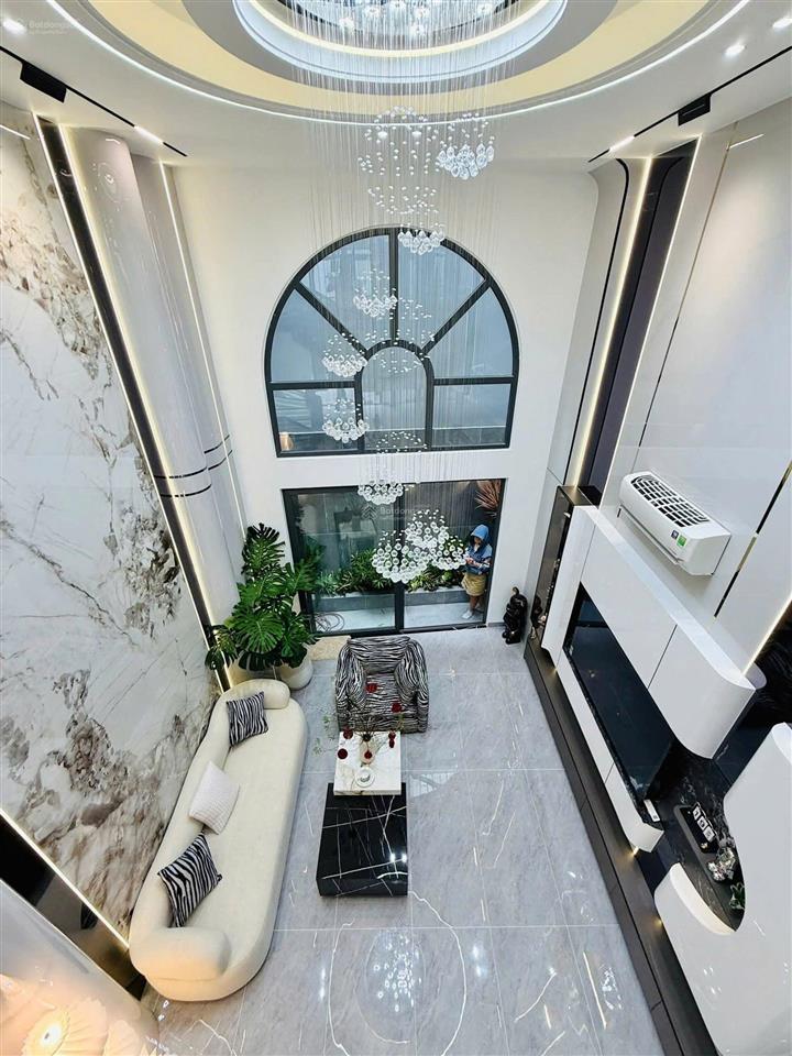 Cần tiền xoay vốn kinh doanh chủ cần bán gấp nhà đẹp hẻm 7 chỗ full nội thất quang trung 7.x tỷ