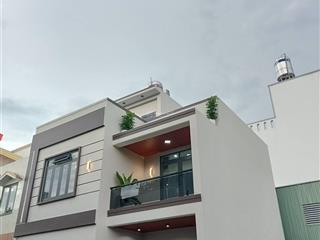 Nhà 1 lầu tum 8,2x13 hẻm nhựa 6m thông 2/ huỳnh thị na