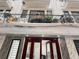 Bán nhà riêng tại đường tân thụy, phường phúc lợi, quận long biên, 7,85 tỷ, 30 m2  hot!