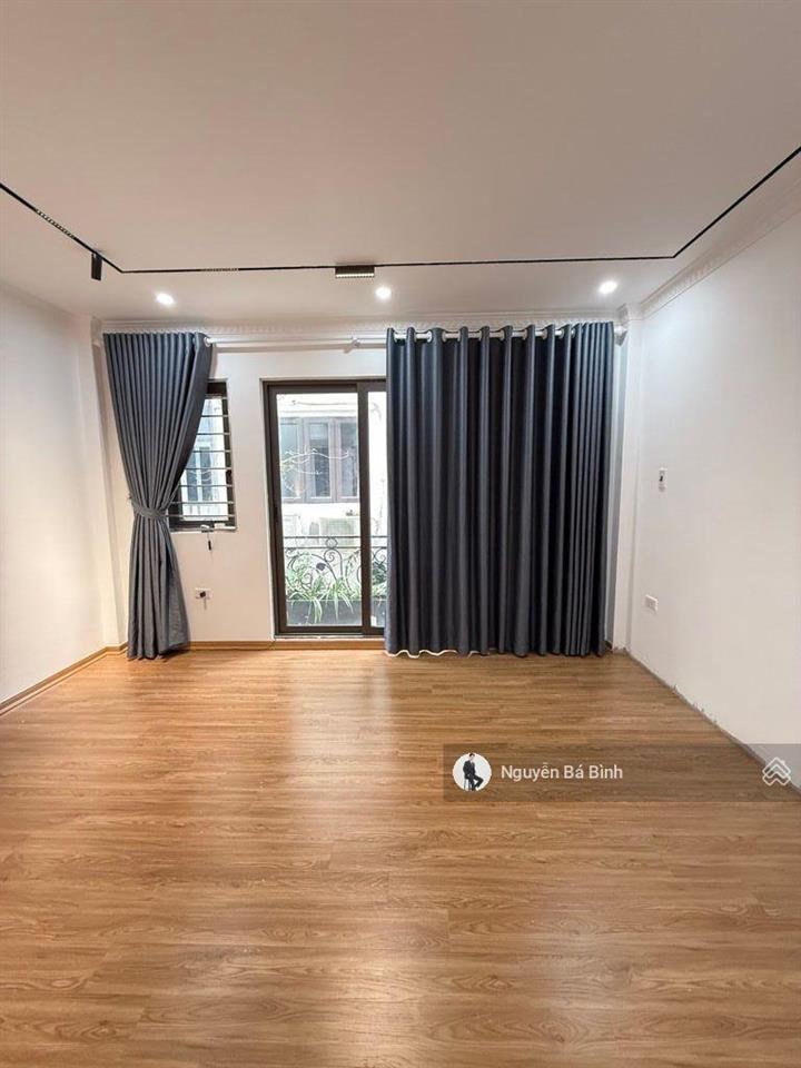 Bán nhà riêng tại đường tân thụy, phường phúc lợi, quận long biên, 7,85 tỷ, 30 m2  hot!