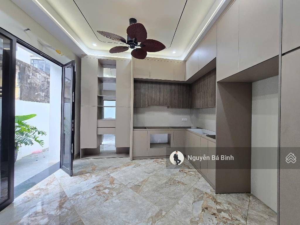 Nhà mới tinhkhu lõi sài đồng vài bước ra phố ẩm thực sài đồng diện tích sử dụng lên đến 60mnội