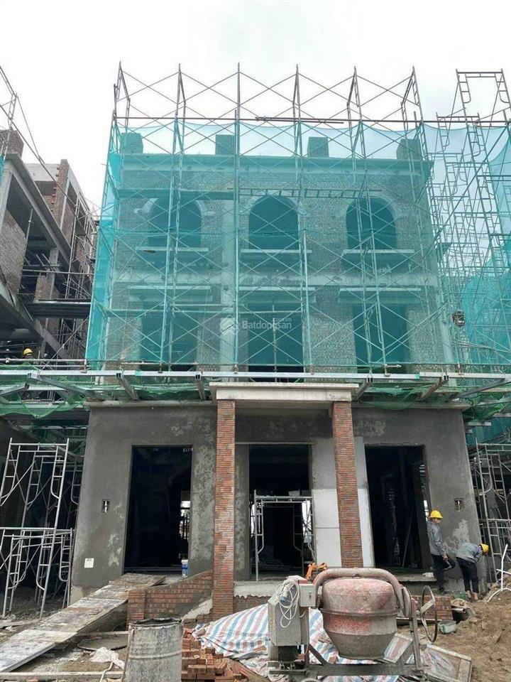 Hàng hiếm, suất ngoại giao mặt ngoài avenue garden, đường 60m, 10 làn