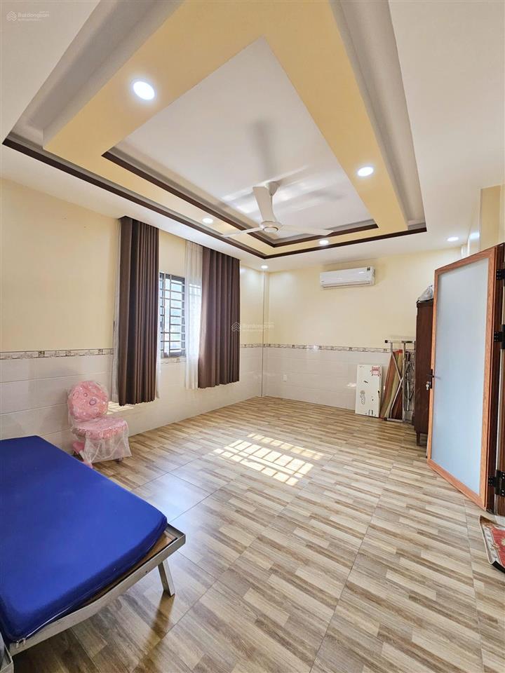 Cho thuê nhà 1 trệt 3 lầu 6 phòng ngủ