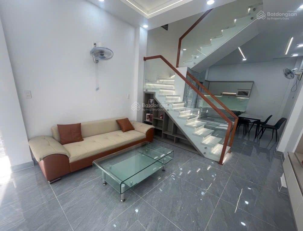 50m2 x 3 lầu đúc  bình thạnh 3p ngủ lớn  chỉ 5,48 tỷ tl  4,2x12 sổ vuông
100m ra mt