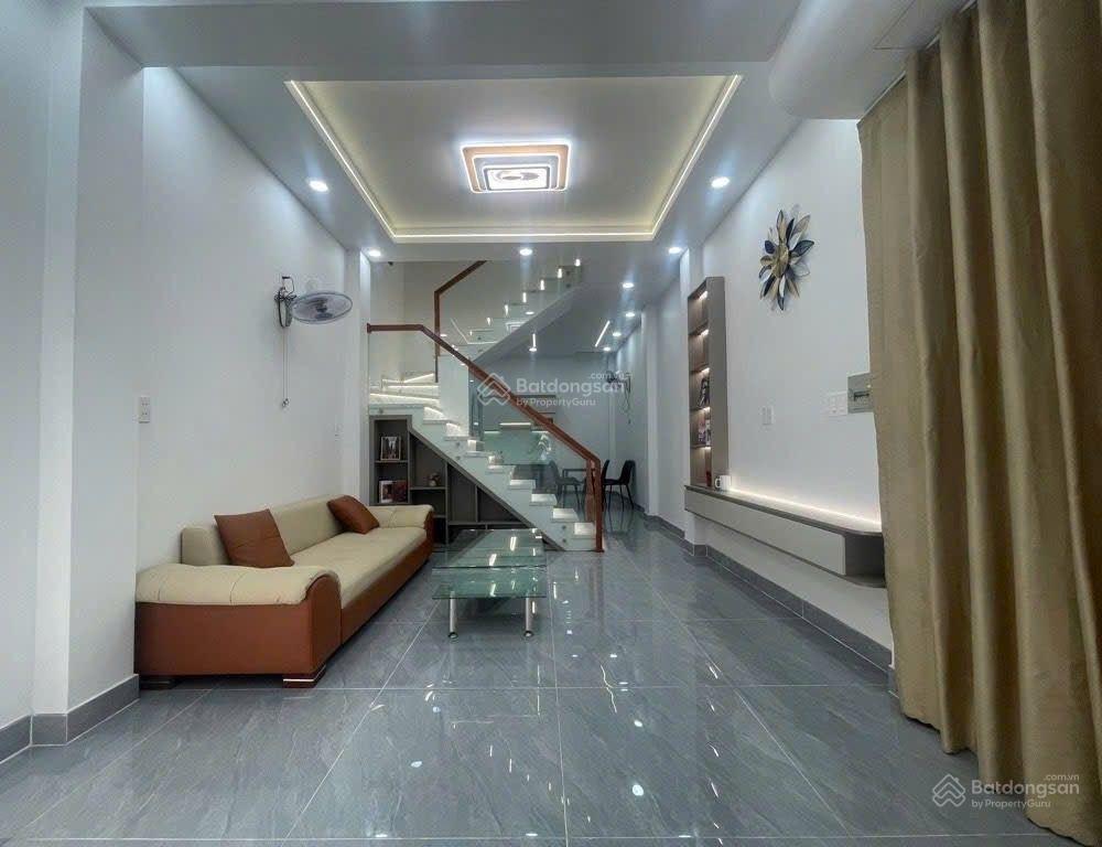 50m2 x 3 lầu đúc  bình thạnh 3p ngủ lớn  chỉ 5,48 tỷ tl  4,2x12 sổ vuông
100m ra mt