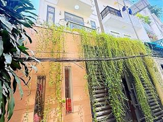 Bùi đình túy  p12 bình thạnh
65m2  4 tầng đúc chắc chắn  5p ngủ chỉ 7,98 tỷ tl
 5x13