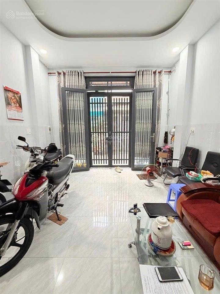 Lê quang định bình thạnh 3,9x13 46m2 x 3 tầng  chỉ 5,3 tỷ tl 3p ngủ 3wc cạnh mt an ninh