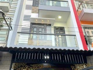 72m2 x 4 lầu đúc vững chãi
 chỉ 8,x tỷ  hẻm ôtô  4p ngủ master
 4m x 18m nở hậu