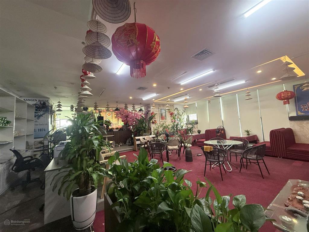 Bán sàn thương mại 500m² usilk city văn khê  sổ hồng lâu dài  dòng tiền 150 triệu/tháng  32 tỷ