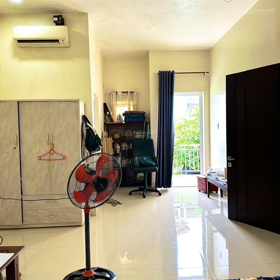 2 căn nhà 3 tầng từ dân  lô góc 2 mặt tiền 207,5m. ngang 11m kqh ngọc anh, phú thượng, tp huế.