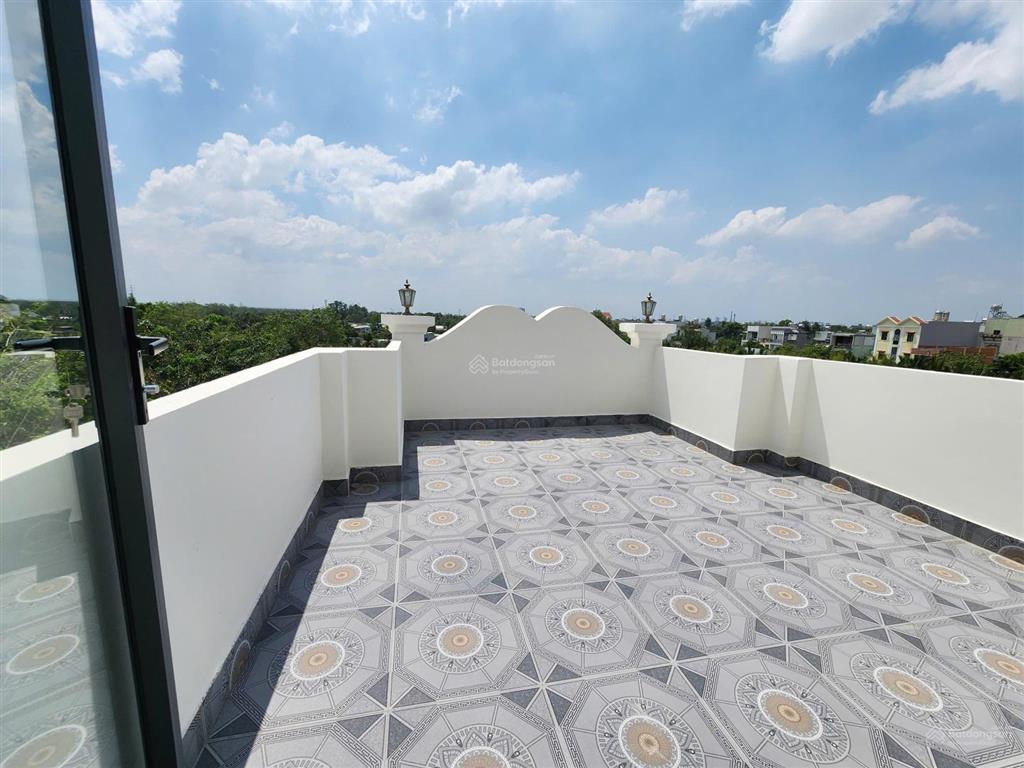 Hot nhà 4 tầng full nội thất khu compound sát mt đường lò lu, giá 7 tỷ gần vinhome q9, vđ3